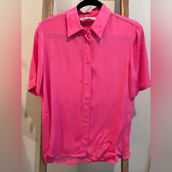 Zara Tops - Zara Pink Short Sleeve Button Down Shirt